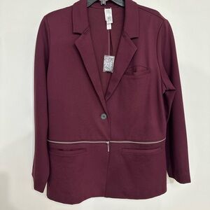 New!  Wynne Layers L/XL Women's Burgundy Blazer